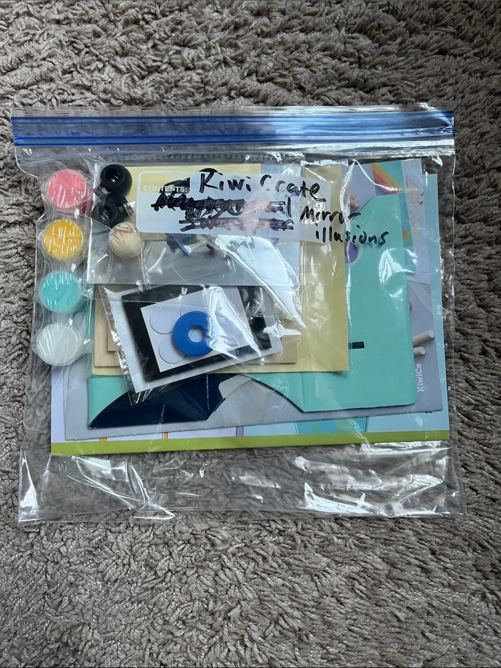 Kiwi Crate Lot